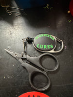 Mini fishing scissors with retractable lanyard